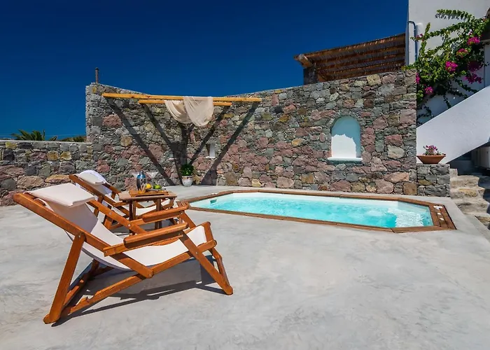 Petra Residence Mini Pool Spa
